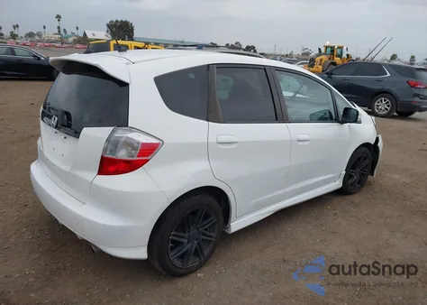 2010 Honda Fit Sport из США, поврежденный, VIN JHMGE8H47AC021769